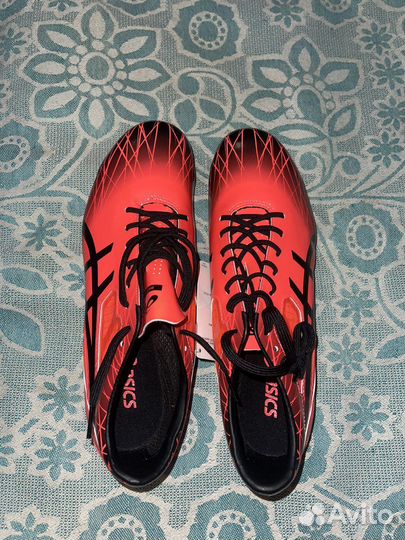 Шиповки asics