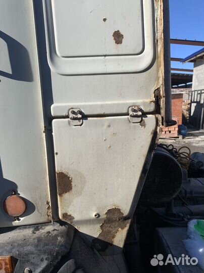 КАМАЗ 54115, 2001