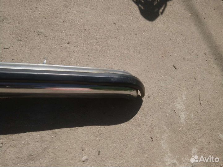 Задний бампер на Мерседес W123 седан