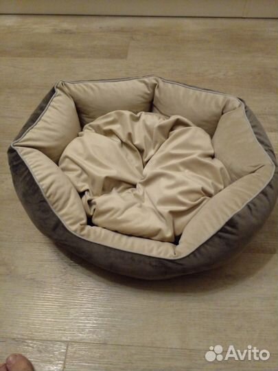 Лежанка для собак