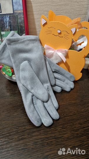 Перчатки женские новые