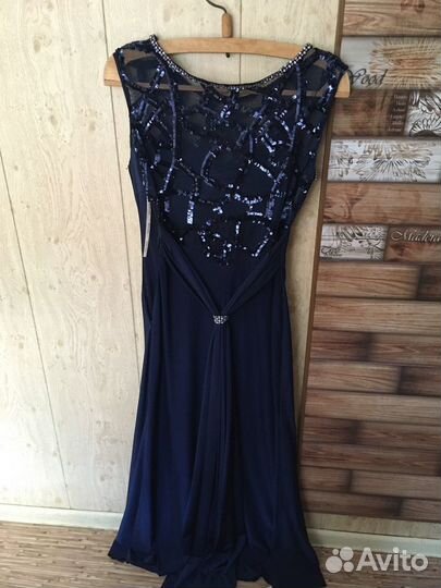 Вечернее платье в пол