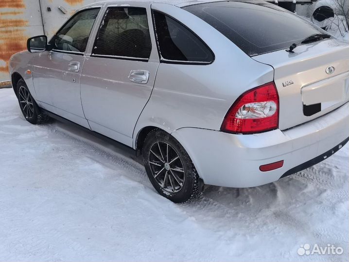 ВАЗ (LADA) Priora 1.6 MT, 2013, 198 955 км