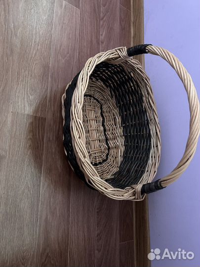 Корзина плетеная