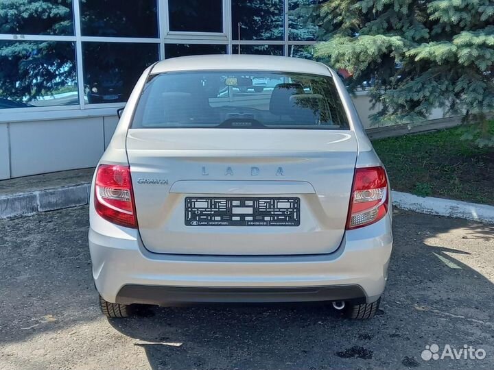 LADA Granta 1.6 МТ, 2022