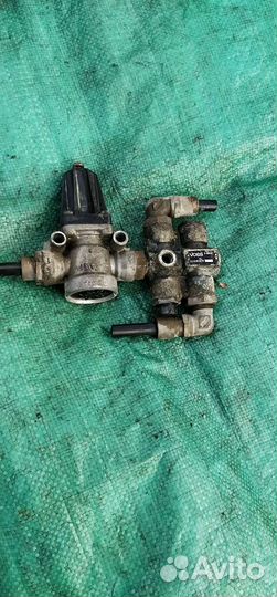 Распределитель тормозных сил