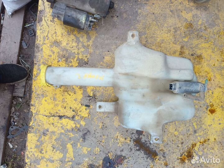 Бачок омывателя ford Mondeo 2