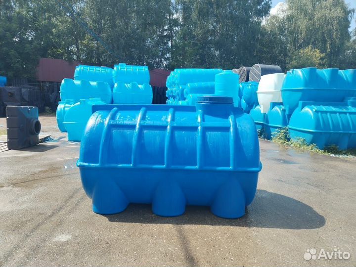 Бочка пластиковая 1500 л для жидкостей (горизонтал