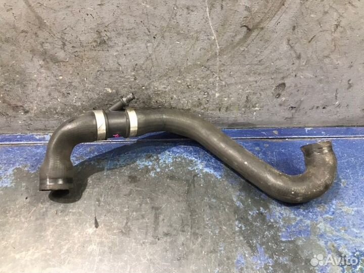 Патрубок охлаждения верхний Chrysler Crossfire