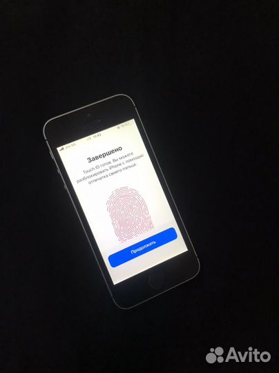 iPhone SE, 16 ГБ