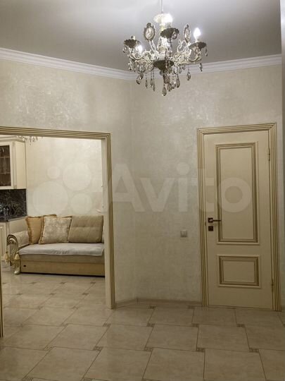 1-к. квартира, 53 м², 1/8 эт.