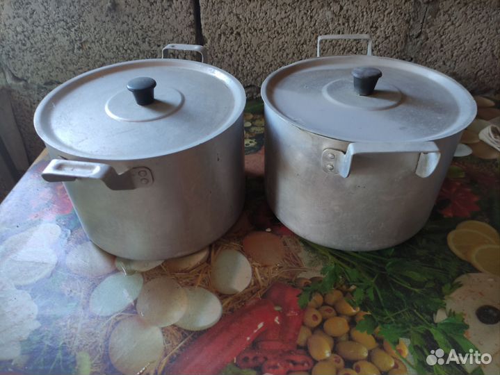 Алюминиевые кастрюли