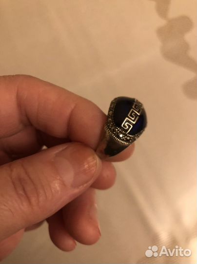 Серебряное кольцо с эмалью и камнями