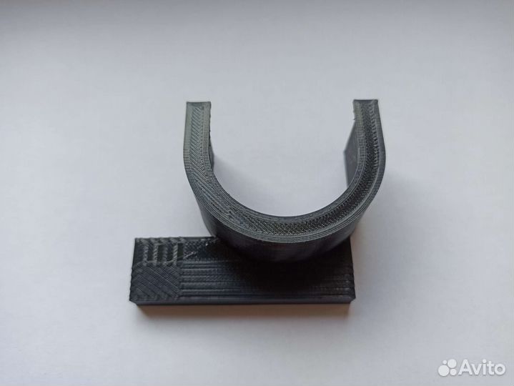 Держатель крышки топливного бака Forester Sg