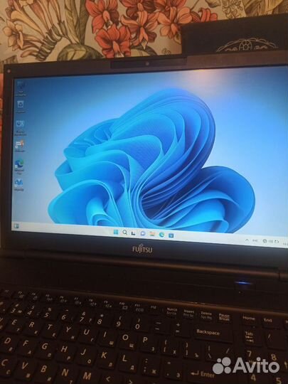 Ноутбук Fujitsu lifebook A532 диагональ 15.6