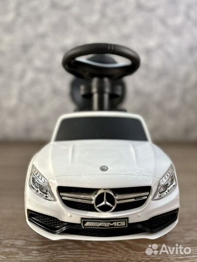 Машинка-каталка Mercedes-Benz AMG