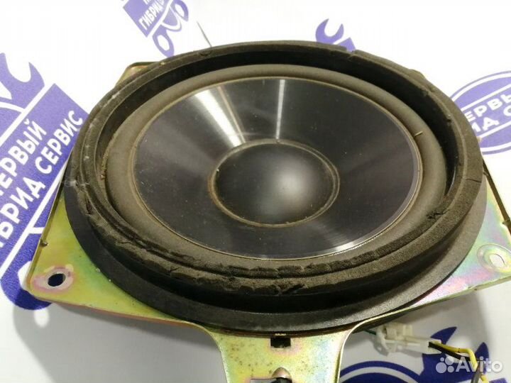 Динамик сабвуфера Lexus Gs300