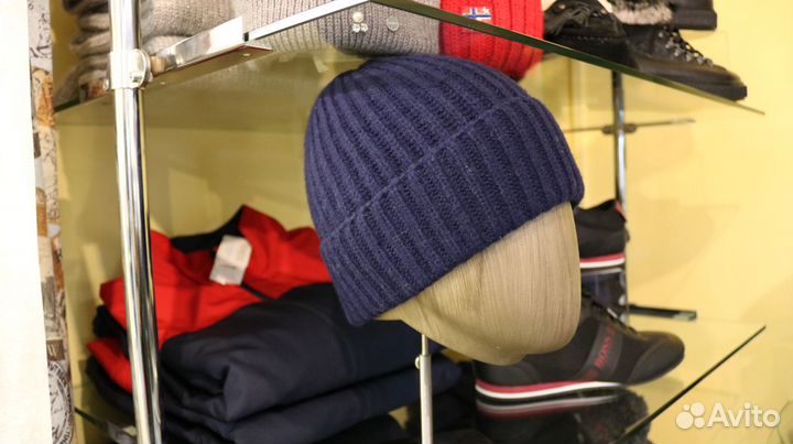 Шапочка Massimo Dutti Испания оригинал.Новая