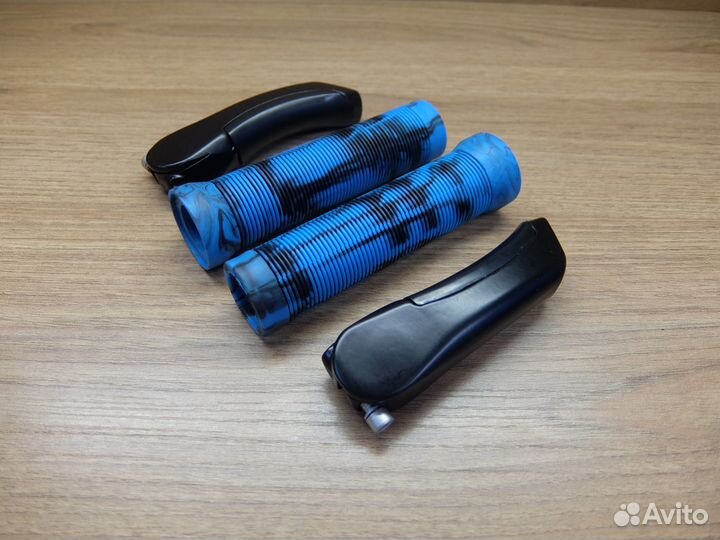 Грипсы (ручки) велосипедные New Rubber с рогами