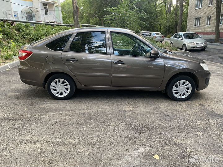 LADA Granta 1.6 МТ, 2018, 121 000 км