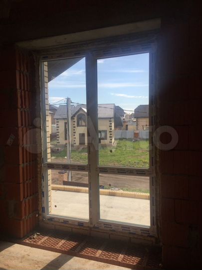 Коттедж 305 м² на участке 12 сот.