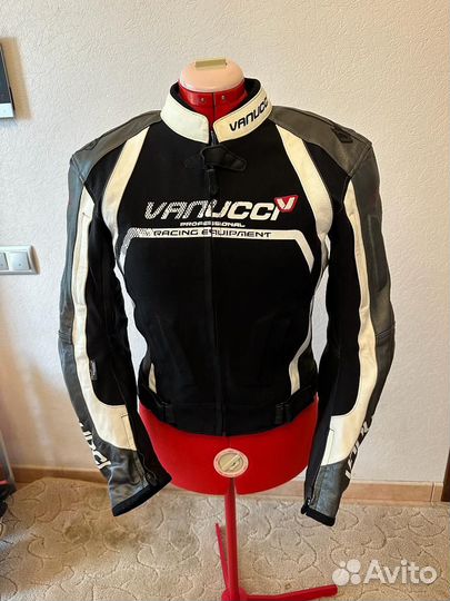 Комплект мотоэкипировки