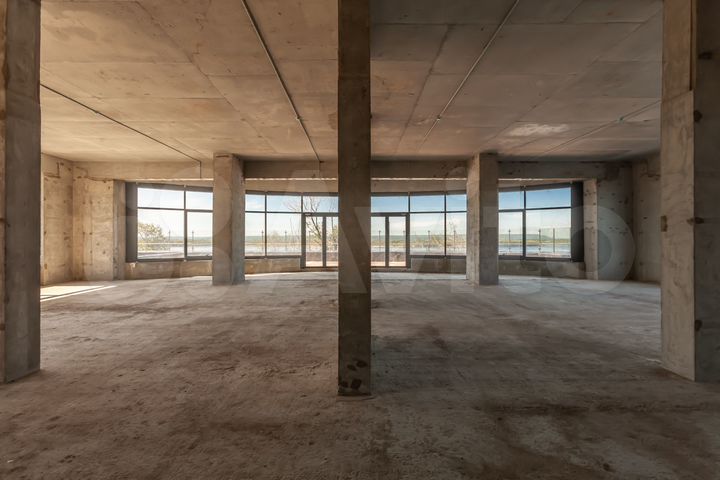 Свободного назначения, 390.9 м²