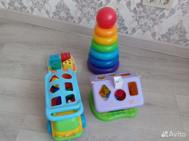 Развивающие игрушки