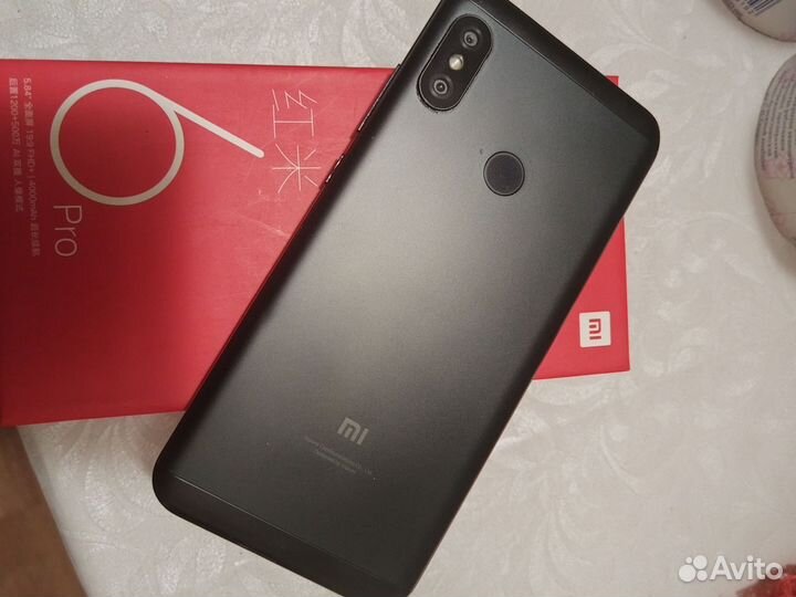 Телефон Xiaomi redmi 6 pro