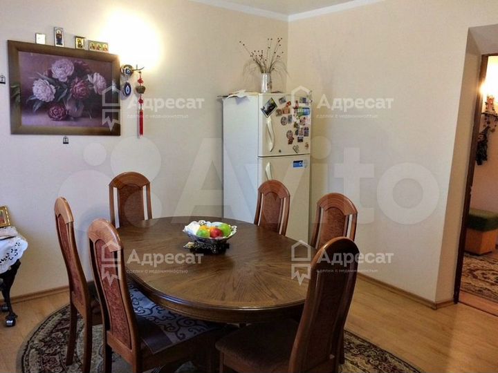 Коттедж 266,4 м² на участке 12 сот.