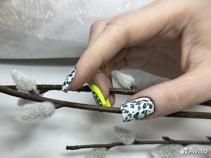 Маникюр с покрытием гель лак