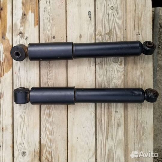 Амортизаторы на хендай солярис 2015