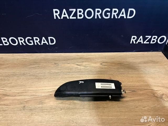 Подушка безопасности в сиденье правая Renault