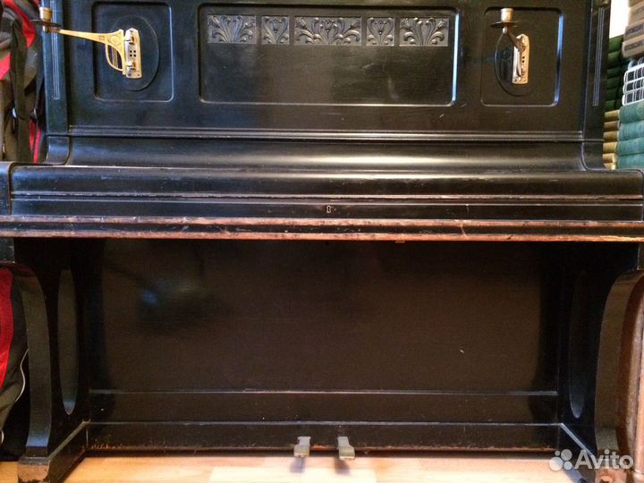 Пианино Grotrian Steinweg