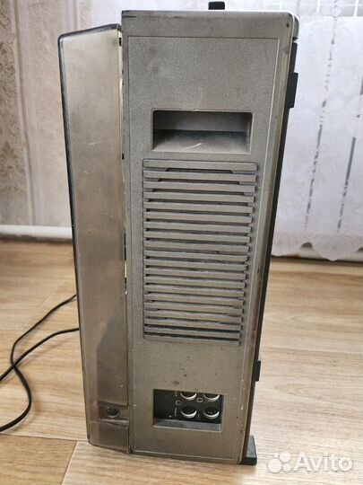 Катушечный магнитофон Астра 110