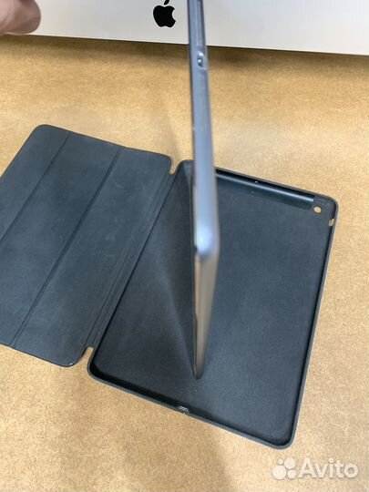 Apple iPad Air Wi-Fi+Cellular (sim) 16Gb