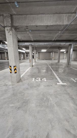 Машиноместо, 13 м²