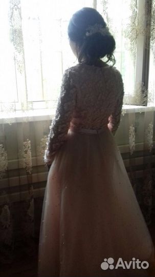 Платье на выпускной, свадьбу