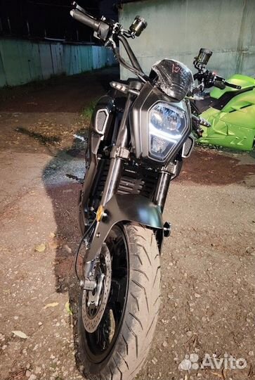 Электромотоцикл Ducati Diavel