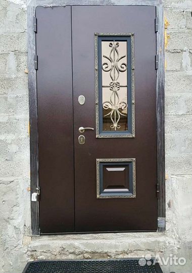 Дверь входная металлическая