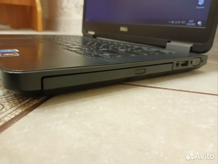 Мощный Dell Core i7 4600u 8гб GT 720m