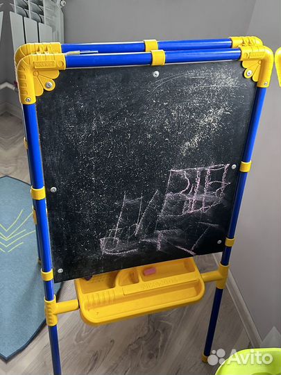 Мольберт детский двухсторонний