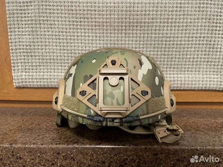 Шлем Протон