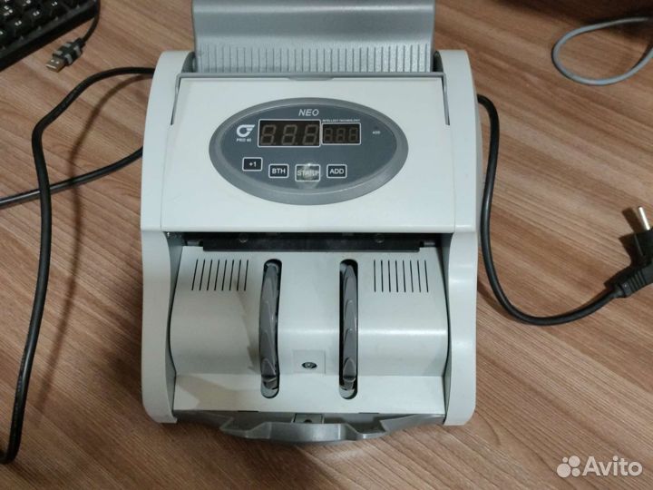 Счетчик банкнот PRO-40 U
