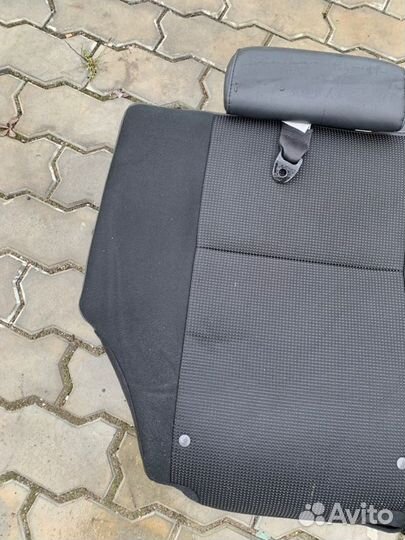 Сиденье прав. зад. Toyota Fj cruiser