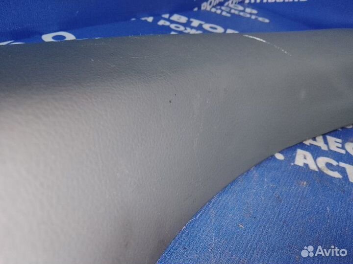 Пластик салона. Toyota Noah минивен 1AZ-FSE 2004