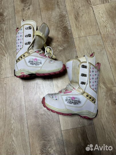 Ботинки для сноуборда женские 36