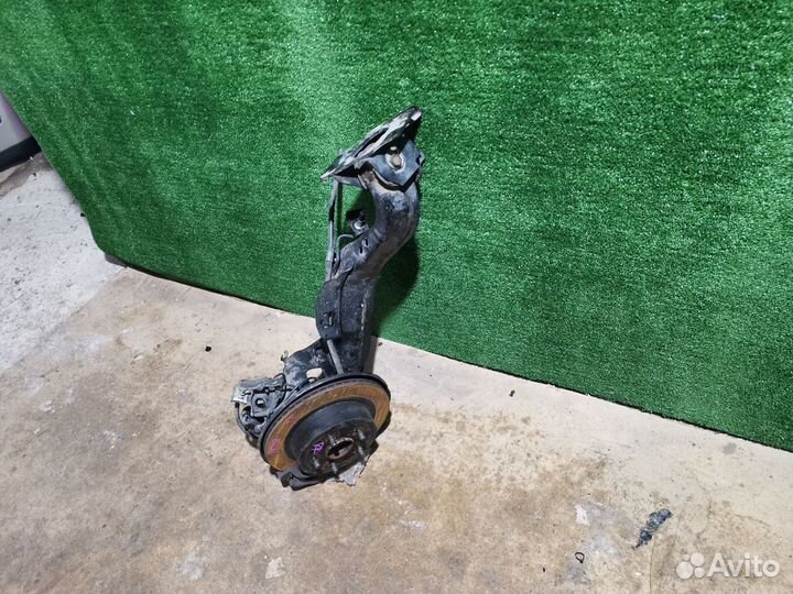 Рычаг кулак задний правый Nissan X-Trail T32 J11