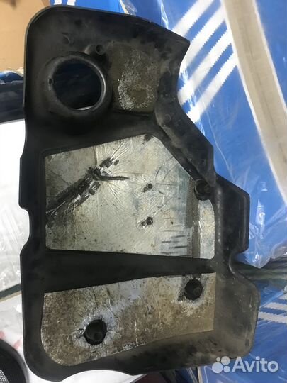 Крышка двигателя на ваз