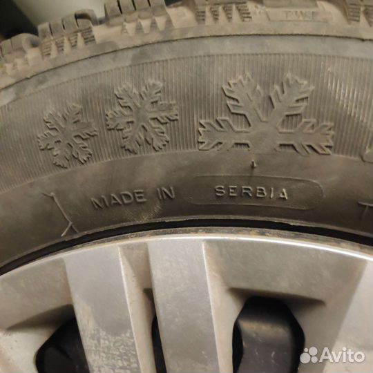 Колеса на volkswagen polo R15 зимние